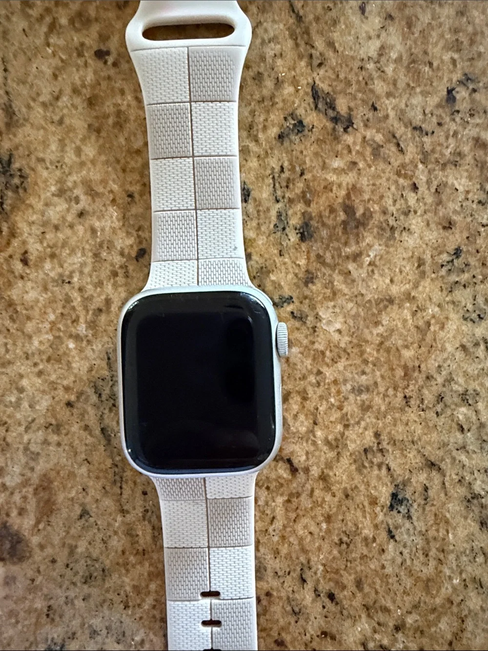 Apple Watch Rosegold with Cream Checkered Sport Band & Charger